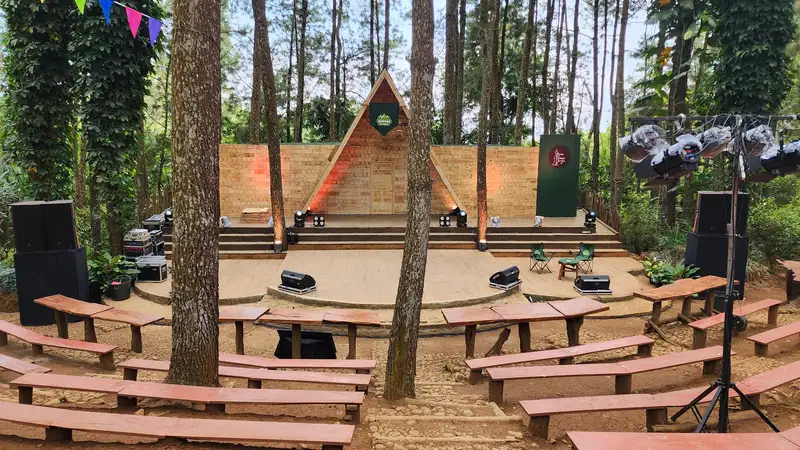 Hutan Pinus Mangunan